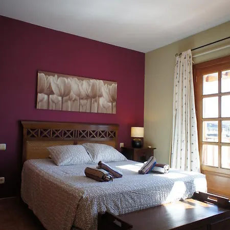 Hébergement de vacances Villa Uga *