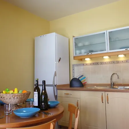 Hébergement de vacances Villa Uga *